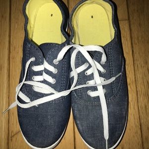 Chambray/Denim Canvas Sneakers | Size 8